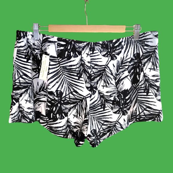 🍉2/40🍉NWT Bench Black and White Tropical Print Pajama Shorts Sleepwear Bottoms - Picture 2 of 12